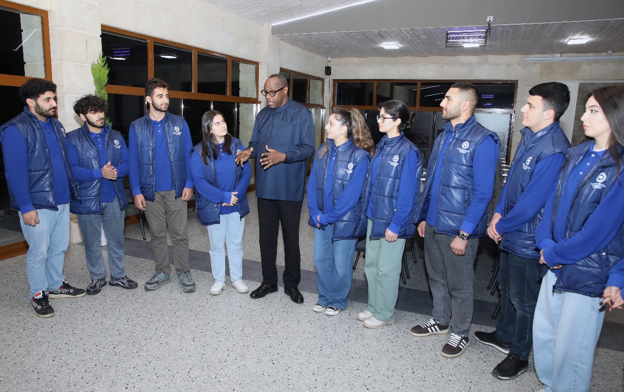 BHİK Baş katibinin müavini Erik Manzi "Buzovna" Fizioterapiya Mərkəzində olub (FOTO)