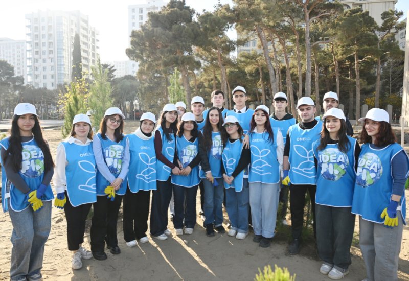 Vice-President of Heydar Aliyev Foundation Leyla Aliyeva participates in tree-planting campaign in Baku (PHOTO)