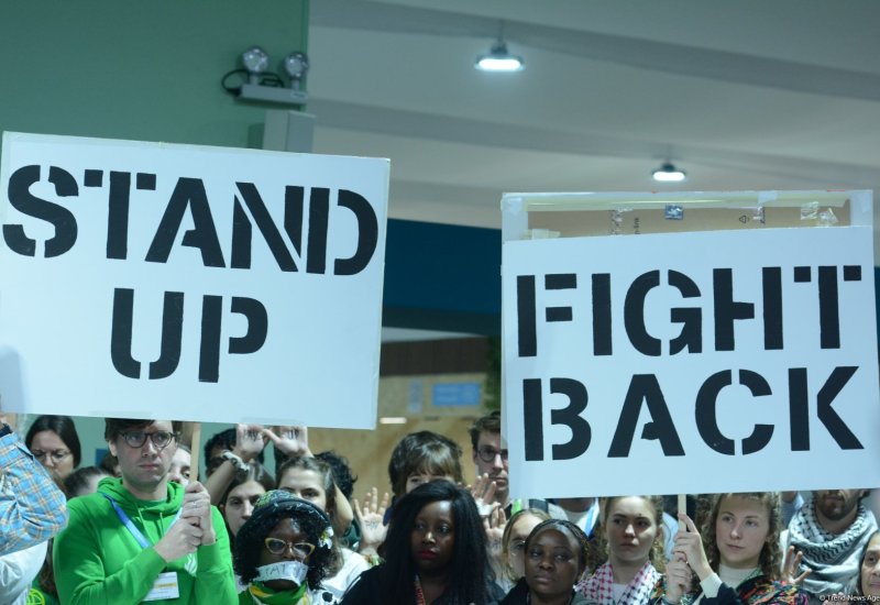 COP29 hosts rally demanding climate finance increase (PHOTO)