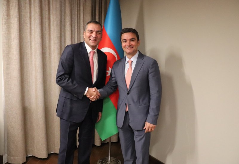 Azerbaijan, Brazil negotiate prospects for development of tourism ties (PHOTO)