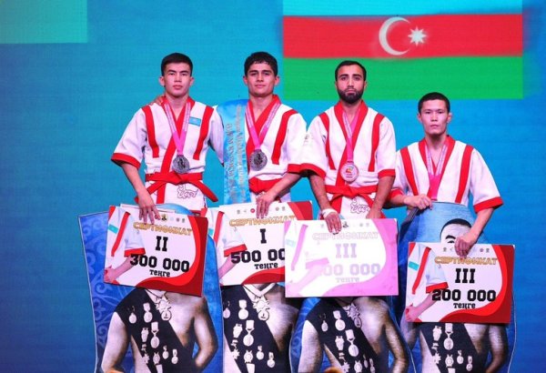 Azərbaycan güləşçiləri Dünya Kubokunda iki bürünc medal qazanıblar