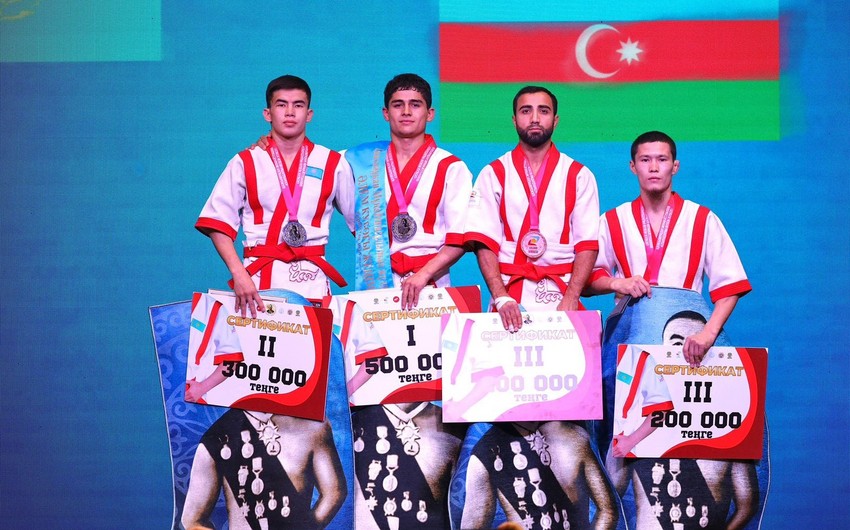 Azərbaycan güləşçiləri Dünya Kubokunda iki bürünc medal qazanıblar