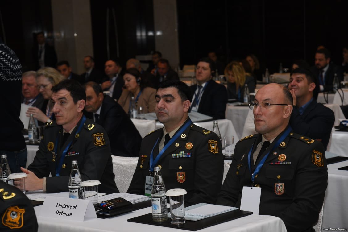 Azərbaycanın NATO-nun Sülh naminə Tərəfdaşlıq proqramına qoşulmasının 30 illiyinə həsr olunmuş konfrans keçirilib (FOTO)