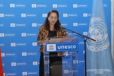 UNESCO-nun mənzil-qərargahında Azərbaycanlı rəssamların “Dayanıqlı Baxış: Daha Yaşıl Gələcək üçün İncəsənət” adlı sərgisi keçirilir (FOTO)