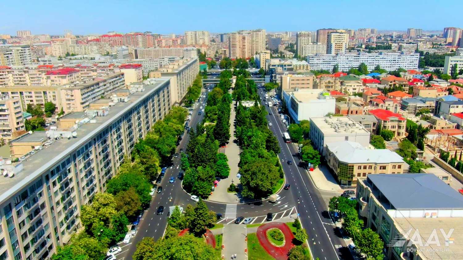 Bakı şəhərində 27 ünvanda təmir işləri aparılıb (FOTO/VİDEO)