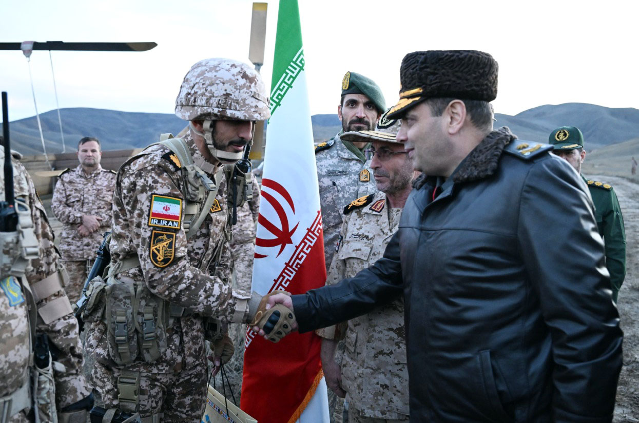 Azerbaijani-Iranian army tactical exercises wind down (PHOTO)