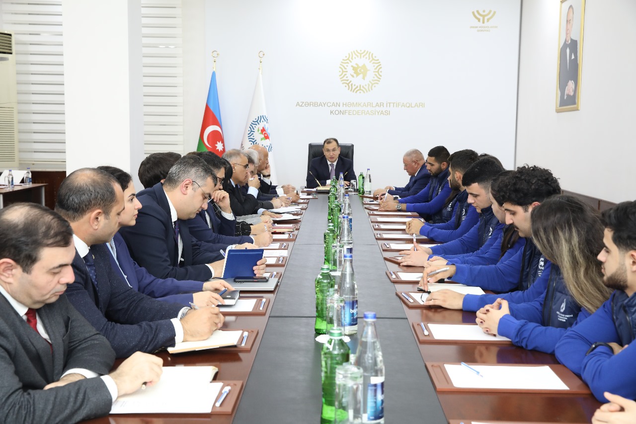 Azərbaycan Həmkarlar İttifaqları Konfederasiyasında könüllülərlə görüş olub (FOTO)