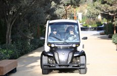 President Ilham Aliyev, First Lady Mehriban Aliyeva, and their family members attend inauguration of Central Botanical Garden (PHOTO/VIDEO)