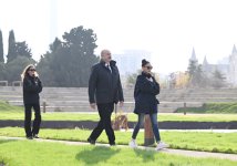 President Ilham Aliyev, First Lady Mehriban Aliyeva, and their family members attend inauguration of Central Botanical Garden (PHOTO/VIDEO)