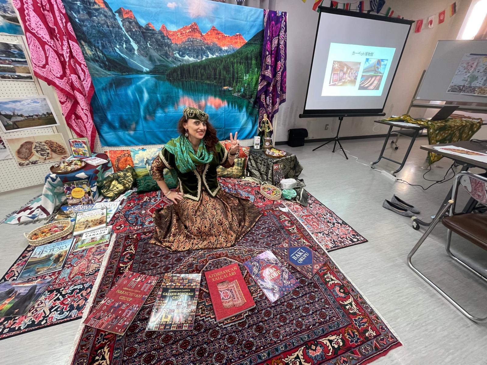 Azerbaijani carpet weaving art showcased at Japan’s Lifelong Learning festival (PHOTO)