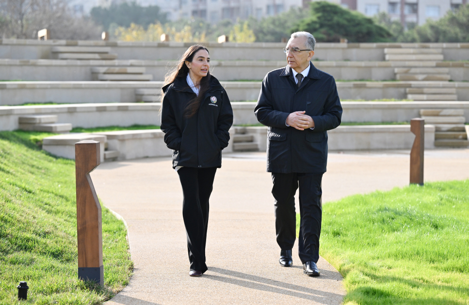 President Ilham Aliyev, First Lady Mehriban Aliyeva, and their family members attend inauguration of Central Botanical Garden (PHOTO/VIDEO)