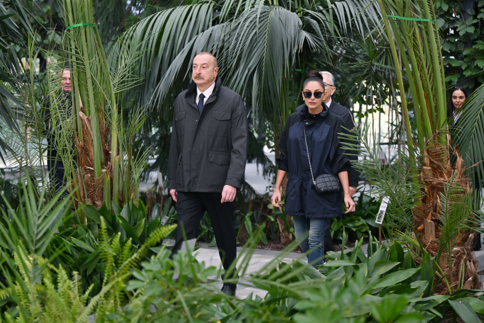 President Ilham Aliyev, First Lady Mehriban Aliyeva, and their family members attend inauguration of Central Botanical Garden (PHOTO/VIDEO)