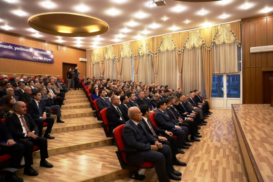 Bakının daha üç rayonunda qarlı havalara hazırlıq məsələləri müzakirə olunub (FOTO)