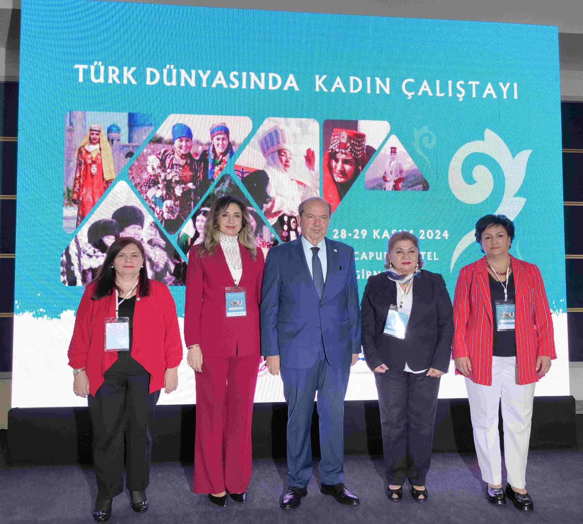 “Türk Dünyasında Qadın” simpoziumunda Azərbaycan qadınlarının hüquqlarından danışılıb (FOTO)