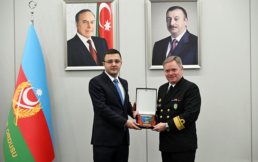 Azerbaijan, NATO discuss exchange of military experience (PHOTO)