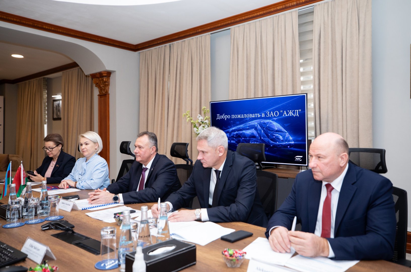 Azərbaycan və Belarus arasında dəmir yolu ilə müntəzəm yükdaşımaların təşkili müzakirə edilib (FOTO)