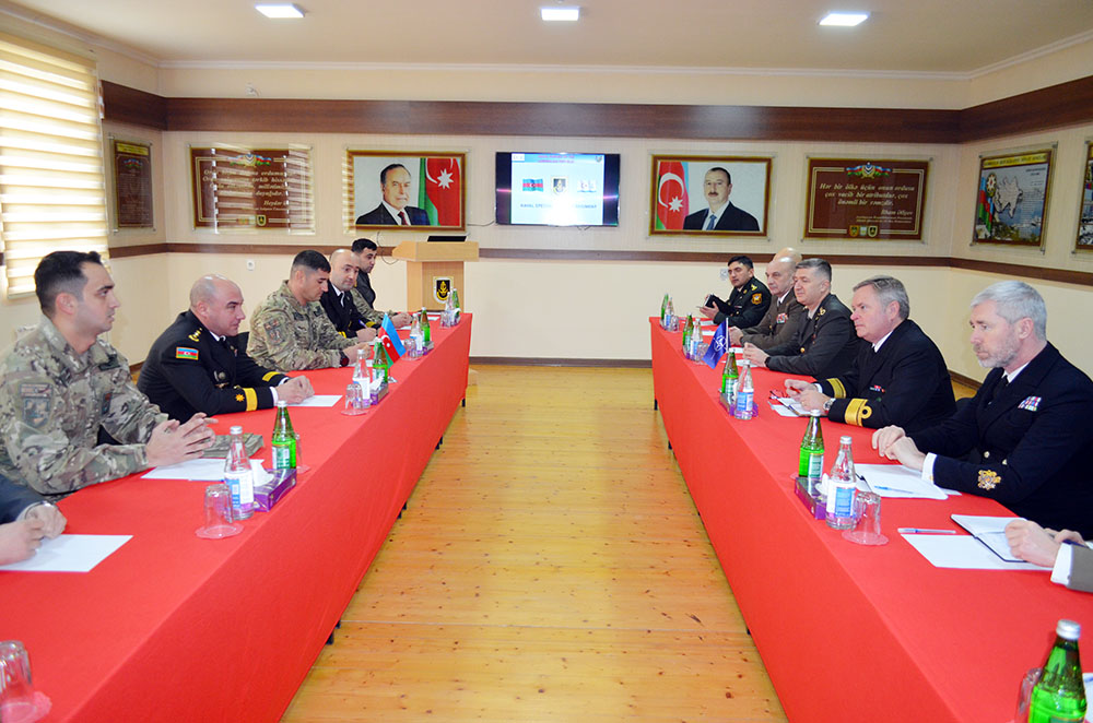 Azərbaycan-NATO əlaqələrinin inkişafı, orduda aparılan islahatlar müzakirə olundu (FOTO)