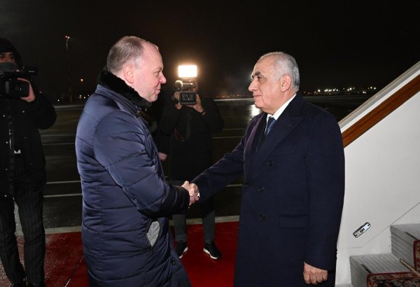 Prime Minister of Azerbaijan arrives in Moscow for working visit (PHOTO)