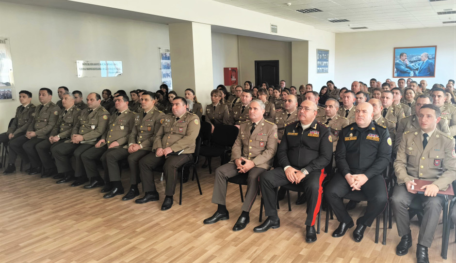 FHN-in qurumlarında və regional mərkəzlərində Ümummilli Lider Heydər Əliyevin anım günü ilə əlaqədar tədbirlər keçirilib (FOTO)