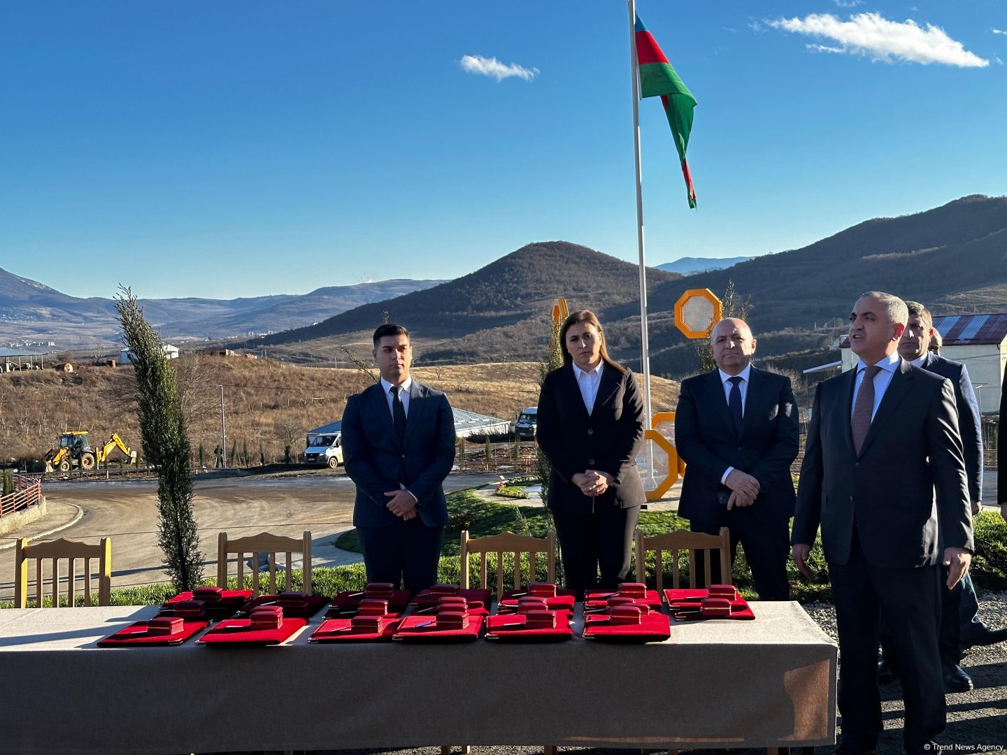 Xocalının Ballıca kəndinə ilk köçən ailələrə evlərinin açarları təhvil verildi (FOTO)