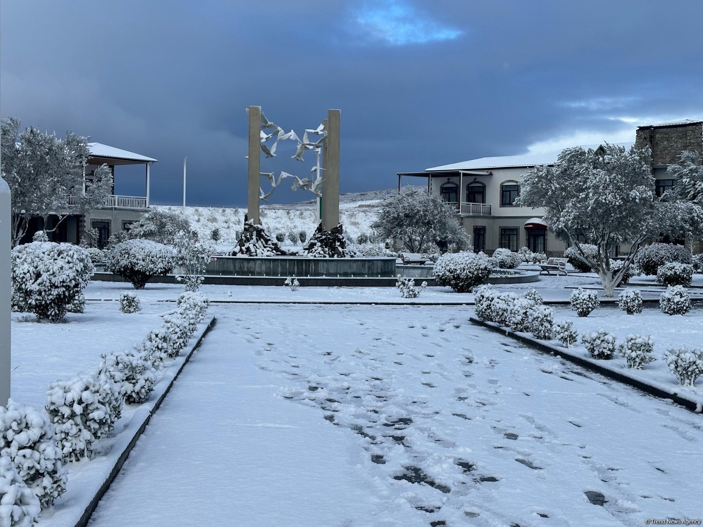 Ağalıda qarlı səhər - FOTOREPORTAJ