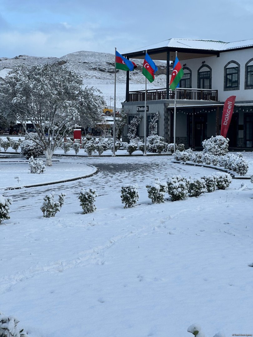 Ağalıda qarlı səhər - FOTOREPORTAJ