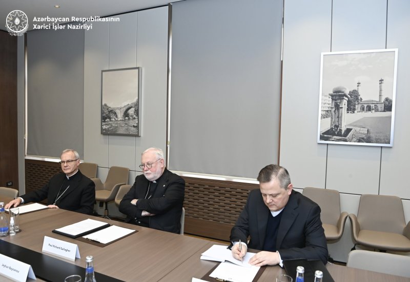 Archbishop of Holy See commends Azerbaijan for building church in Baku