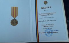 Moldova prezidenti soydaşımızı medal ilə təltif edib (FOTO)