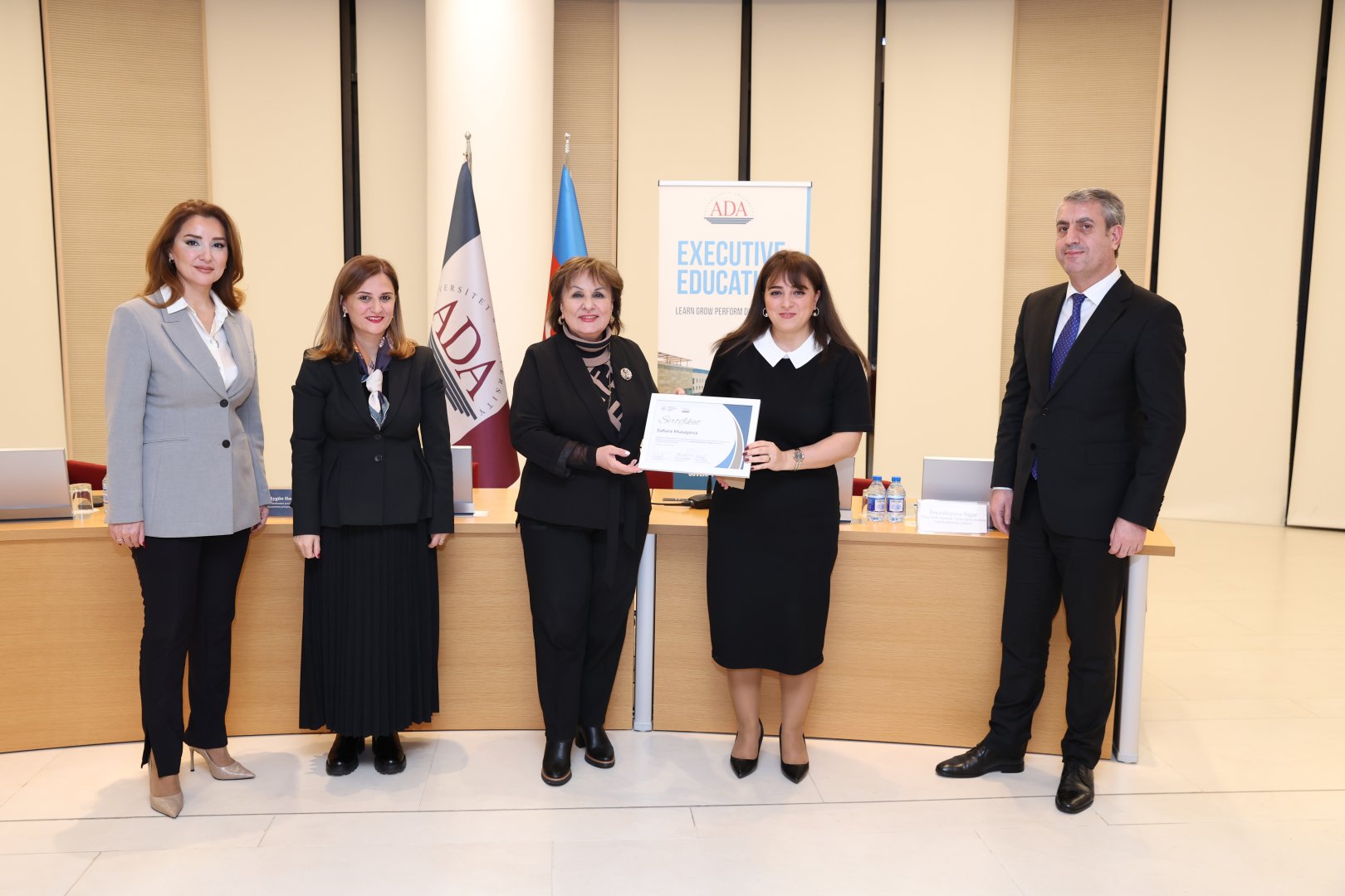 ADA Universitetinin İxtisasartırma Proqramı İqtisadiyyat Nazirliyinin Təlim Tədris Mərkəzi ilə birgə “Liderlik Bacarıqlarının İnkişafı” Proqramını yekunlaşdırıb