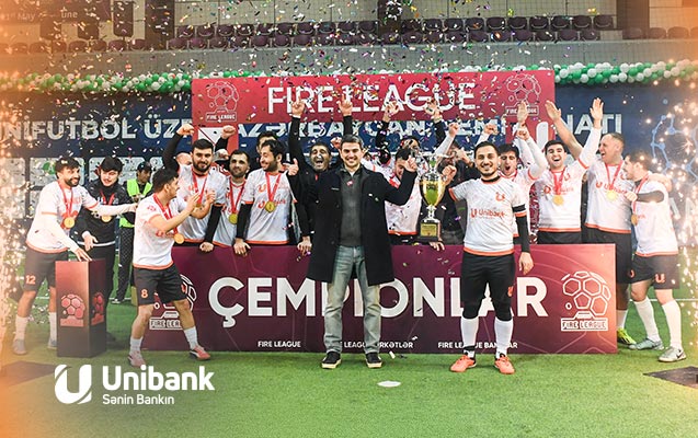 Unibank komandası futbol çempionatının qalibi olub (FOTO)