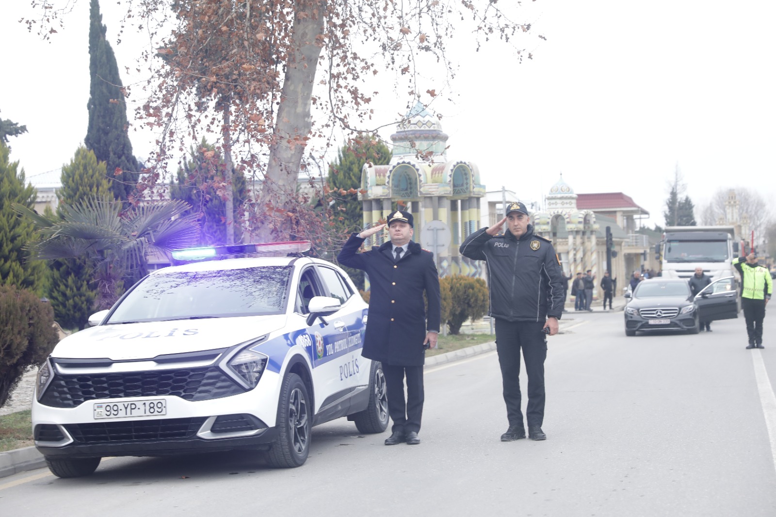 Təyyarə qəzası qurbanları Xaçmazda bir dəqiqəlik sükutla anıldı (FOTO)