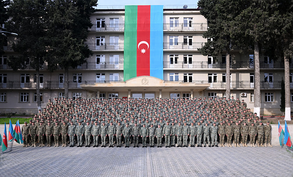 “Ehtiyat zabit hazırlığı kursu”nun buraxılış mərasimi keçirilib (FOTO/VİDEO)