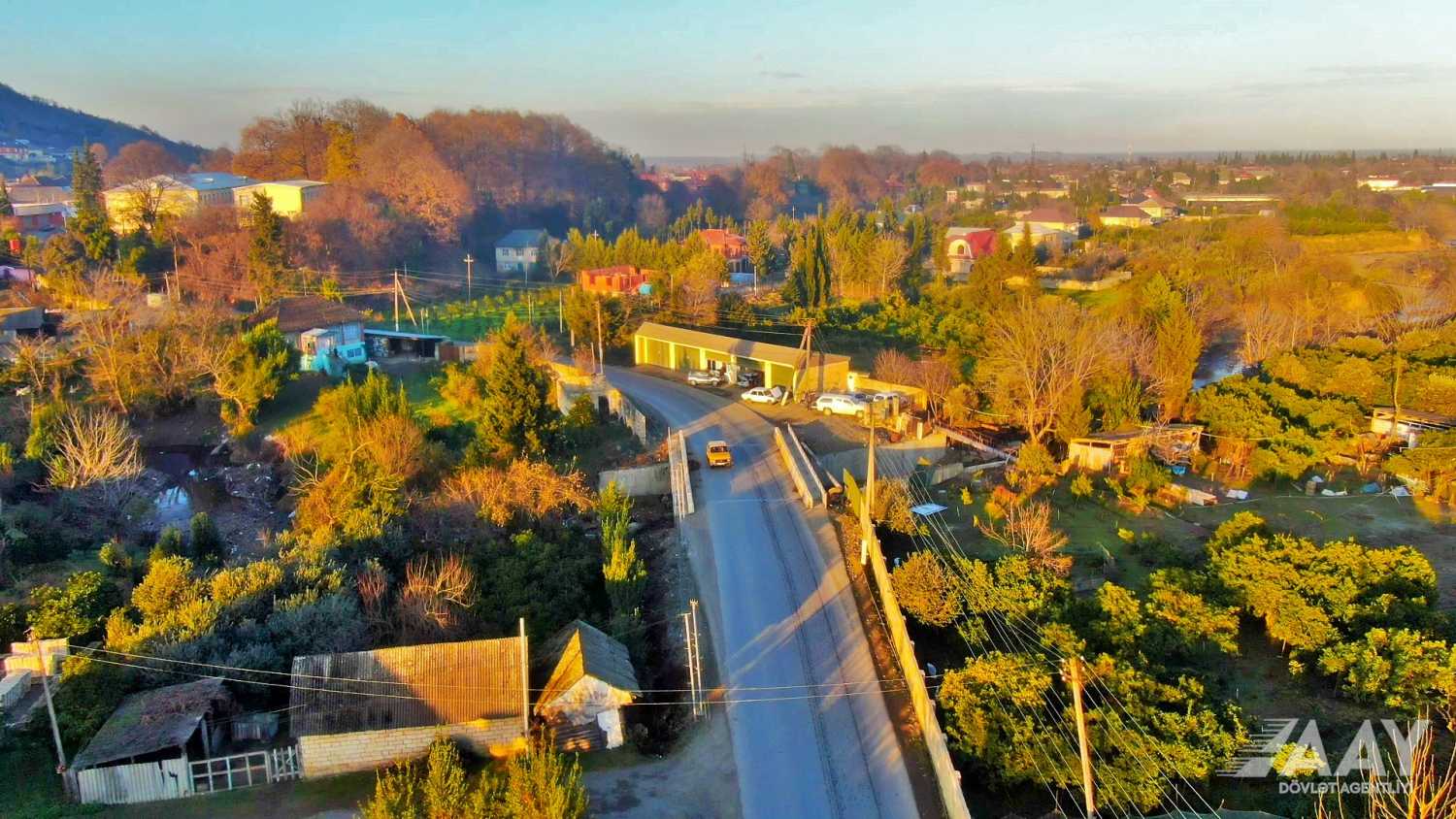 Astarada sel sularının dağıtdığı körpü yenidən inşa olunub (FOTO)