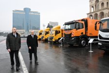 President Ilham Aliyev inspects specialized utility vehicles in Baku (PHOTO/VIDEO)