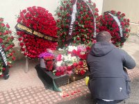 Azerbaijan's Baku honors memory of fallen AZAL pilot crashed in Aktau (PHOTO)