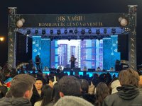 Xakəndidə Həmrəylik Günü və Yeni il münasibətilə konsert keçirilib (FOTO)