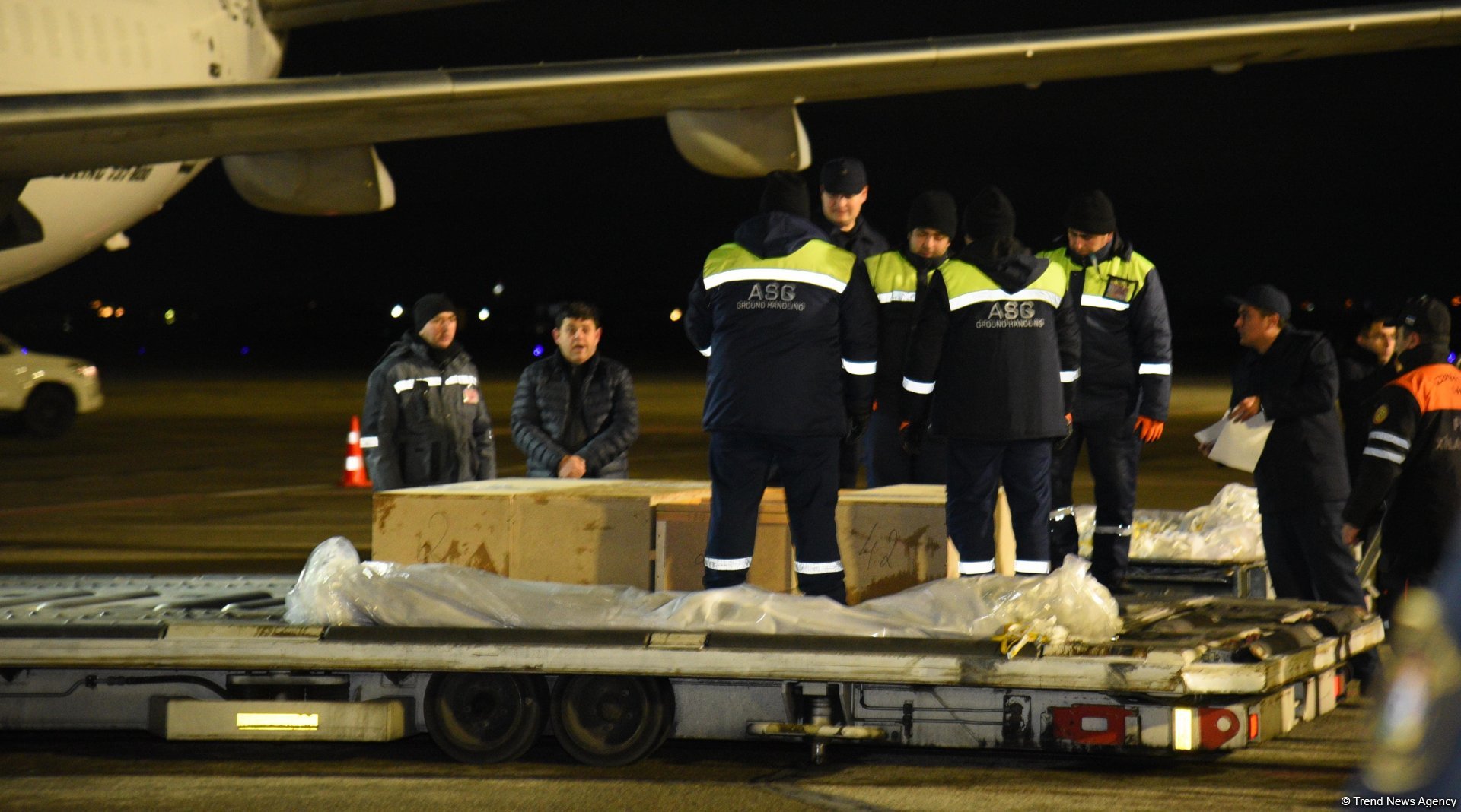 Bodies of AZAL crash victims brought to Baku (PHOTO/VIDEO)