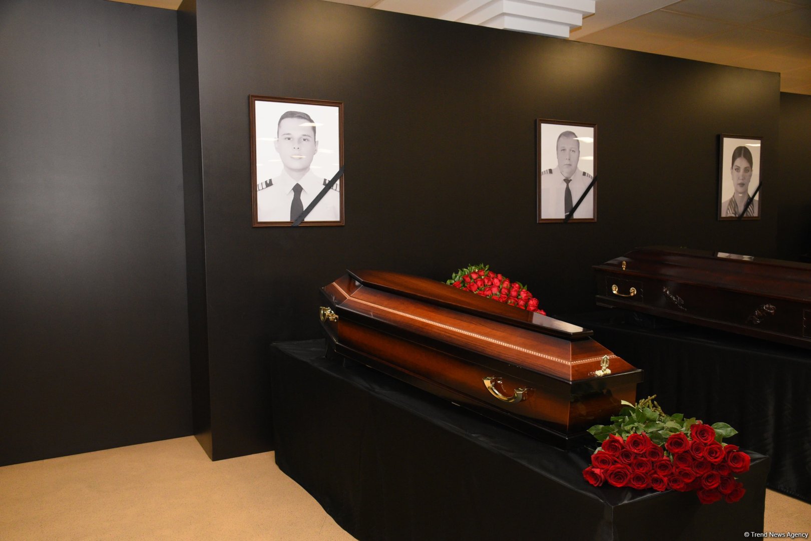 Baku hosts farewell ceremony for AZAL plane crash crew members (PHOTO/VIDEO)