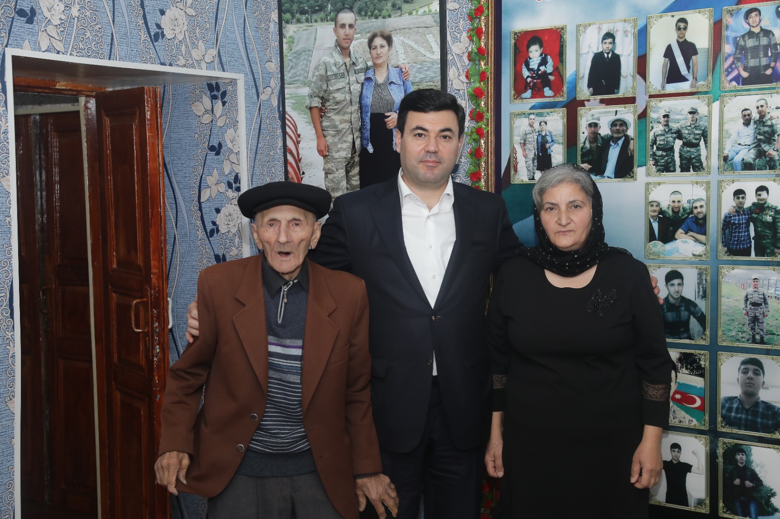 Elnur Rzayev 95 yaşı tamam olan şəhid atasını təbrik edib (FOTO)