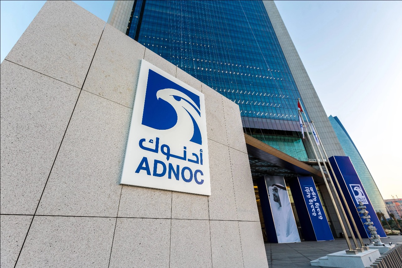 ADNOC Gas awards over $2B in contracts for Ruwais LNG dev't