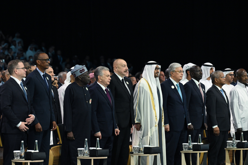 President Ilham Aliyev attends opening ceremony of Abu Dhabi Sustainability Week (PHOTO)