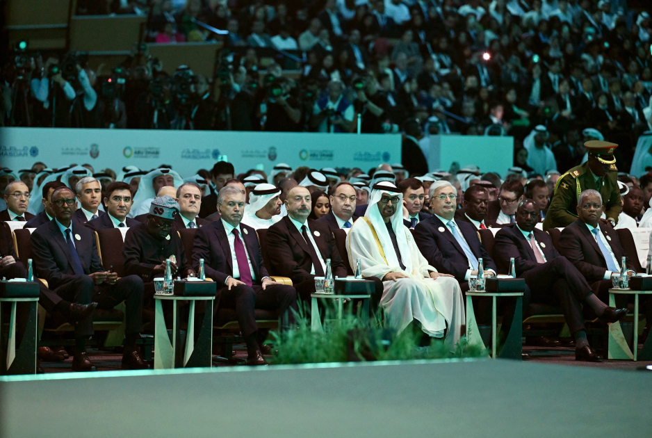 President Ilham Aliyev attends opening ceremony of Abu Dhabi Sustainability Week (PHOTO)