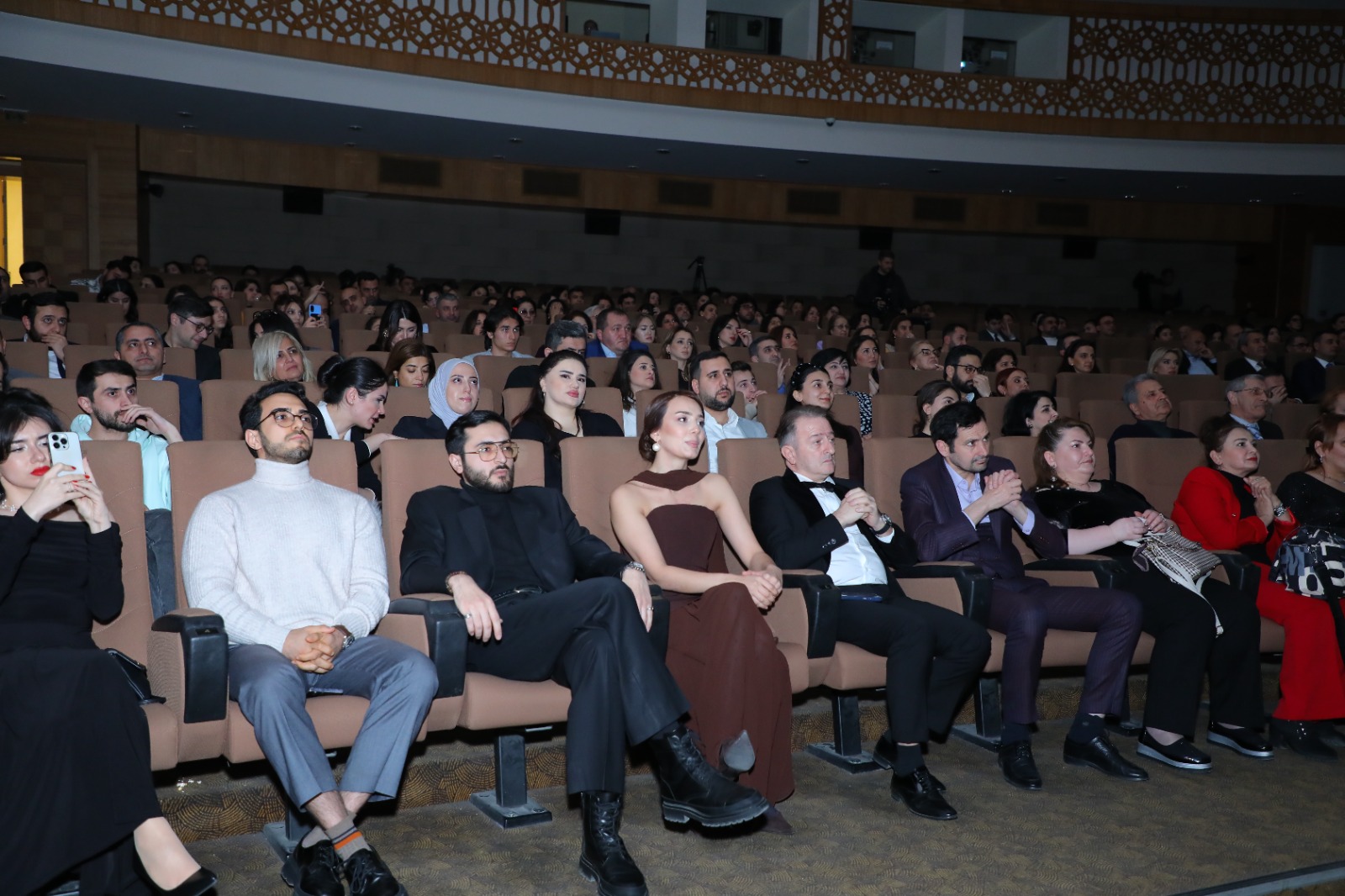 Qafqazın və Yaxın Şərqin ilk təyyarəçi qadını haqqında film təqdim edildi - “Səma xanımı” (FOTO)