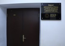 Özəl sektorla əməkdaşlığın növbəti töhfəsi – AzMİU-da 4 yeni laboratoriya istifadəyə verildi (FOTO)