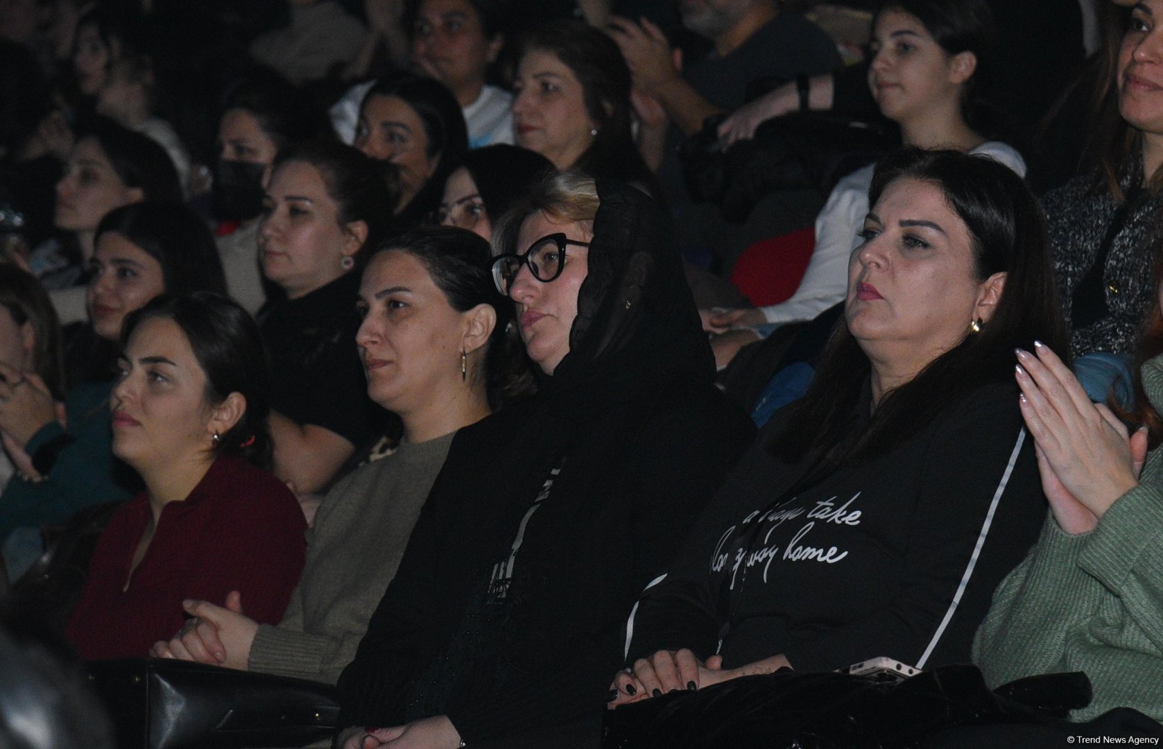 Milli Gimnastika Arenasında "Şelkunçik" adlı gözəl Yeni İl şousu təqdim olunub (FOTO)