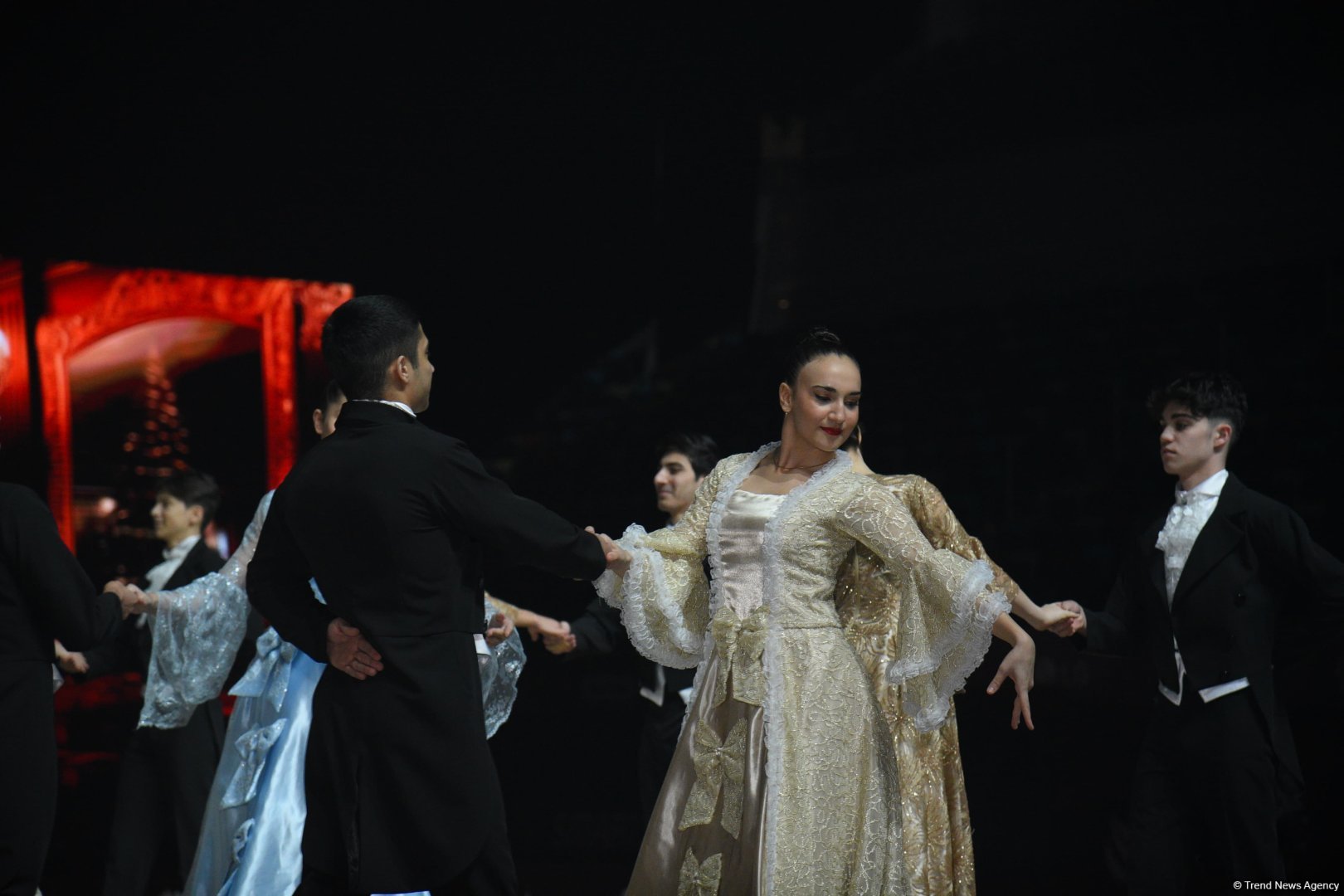 Milli Gimnastika Arenasında "Şelkunçik" adlı gözəl Yeni İl şousu təqdim olunub (FOTO)