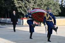 Президент Ильхам Алиев почтил память шехидов 20 Января (ФОТО/ВИДЕО)