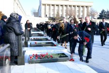 Naxçıvanda 20 Yanvar faciəsinin 35-ci ildönümü yad edilib (FOTO)