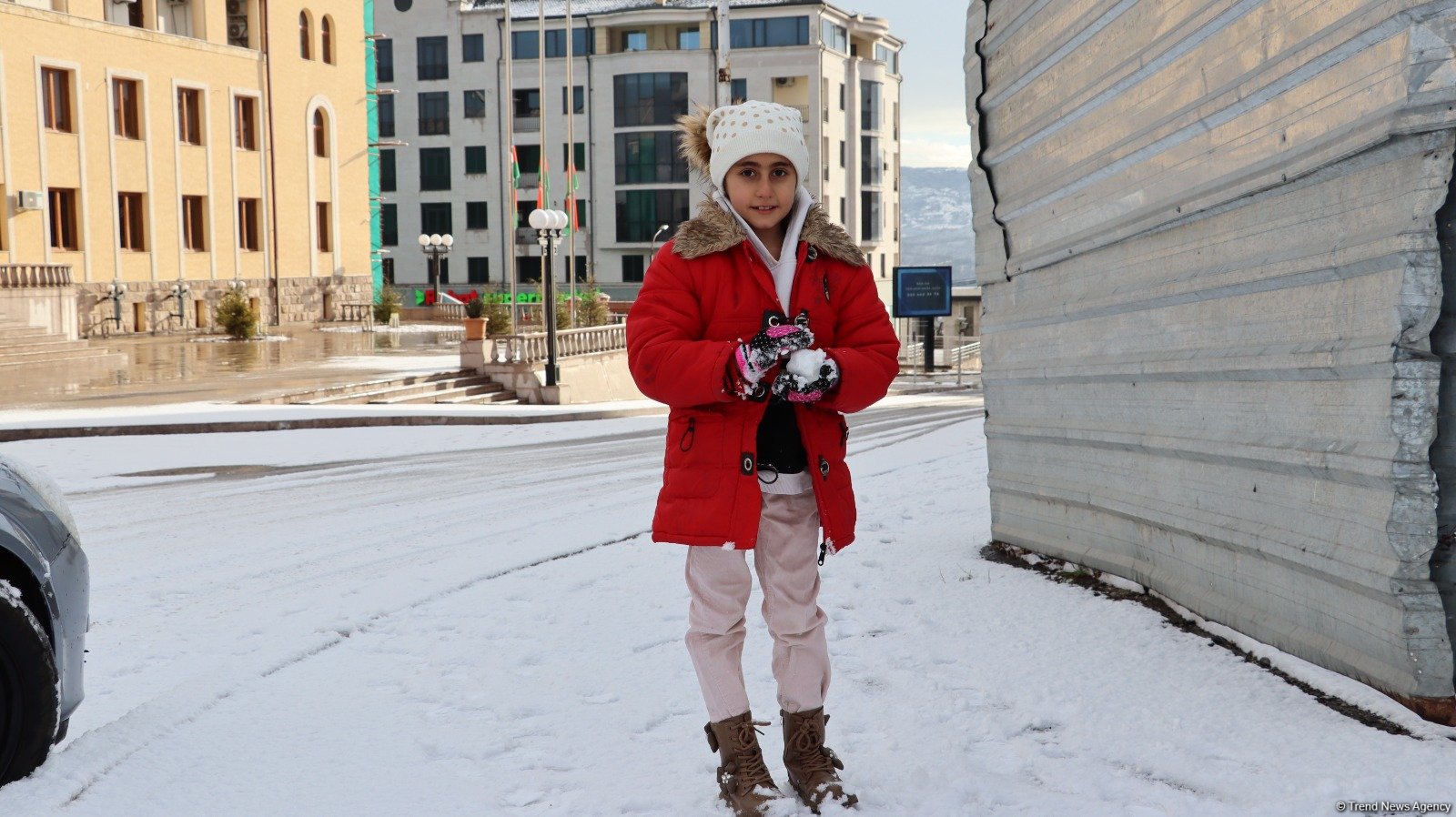 Xankəndi ağ örpəyə büründü - FOTOREPORTAJ