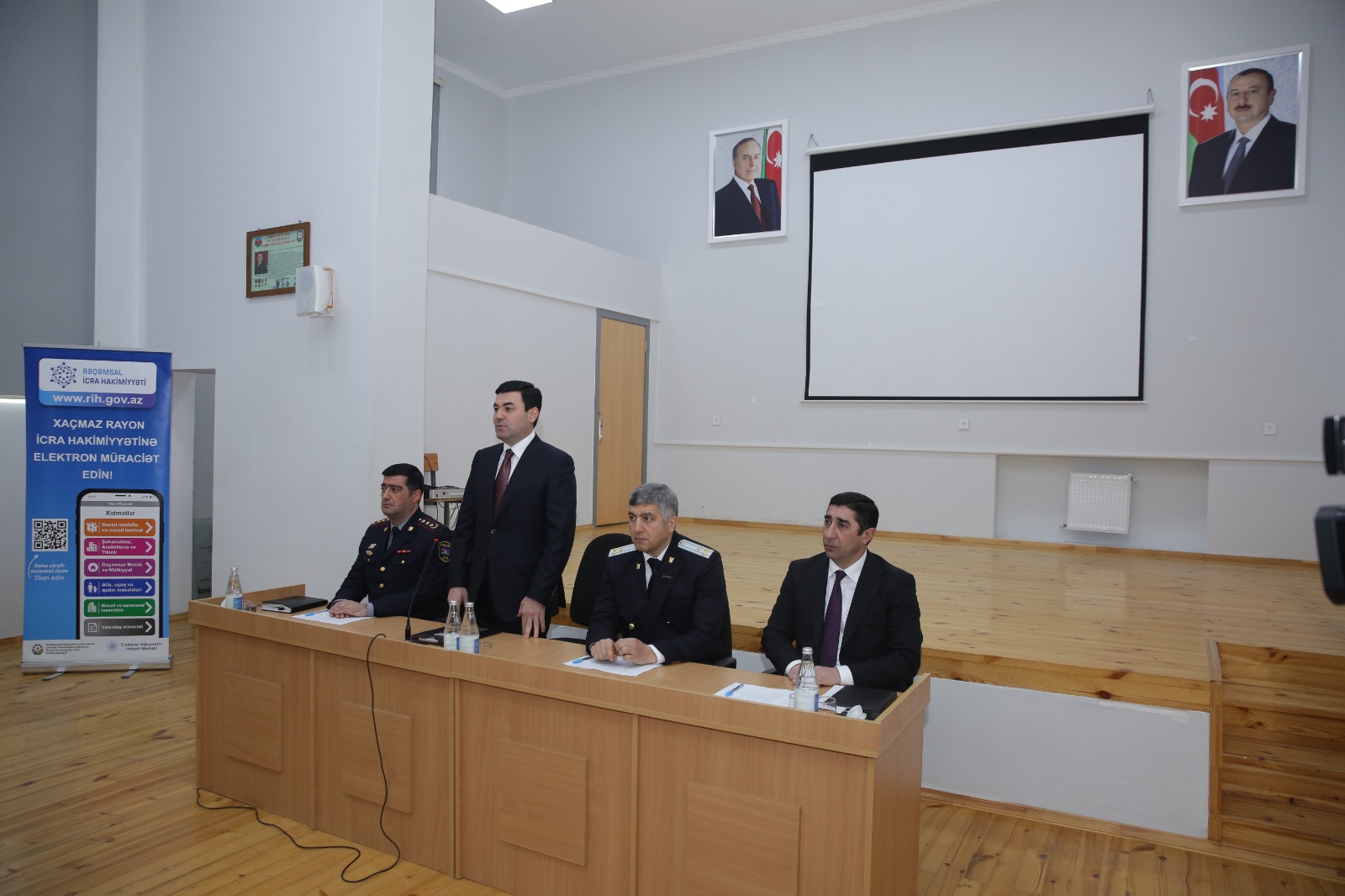 Xaçmazın Qımılqışlaq kəndində növbəti səyyar qəbul keçirilib (FOTO)